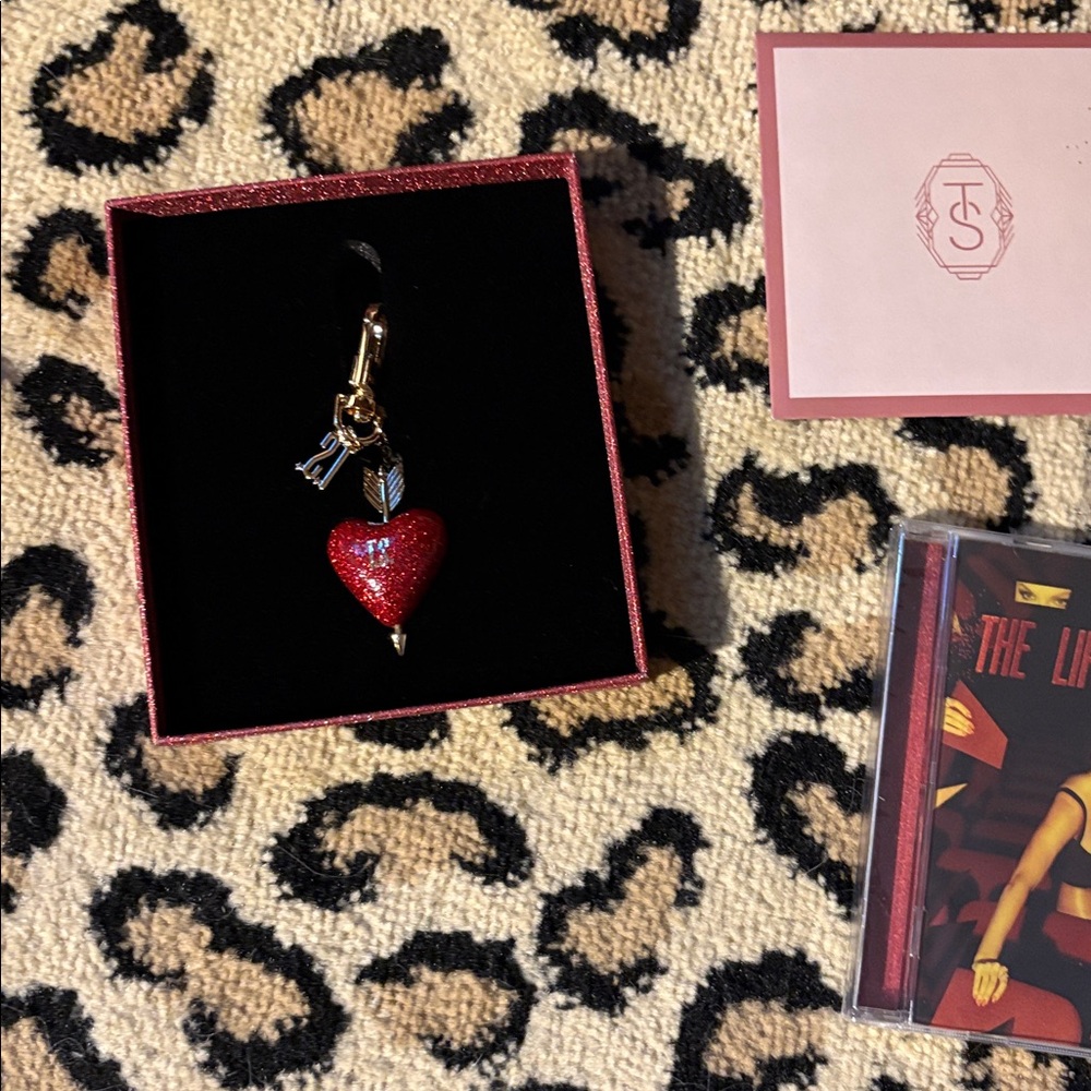 TLOAS cd set - Picture 4 of 6